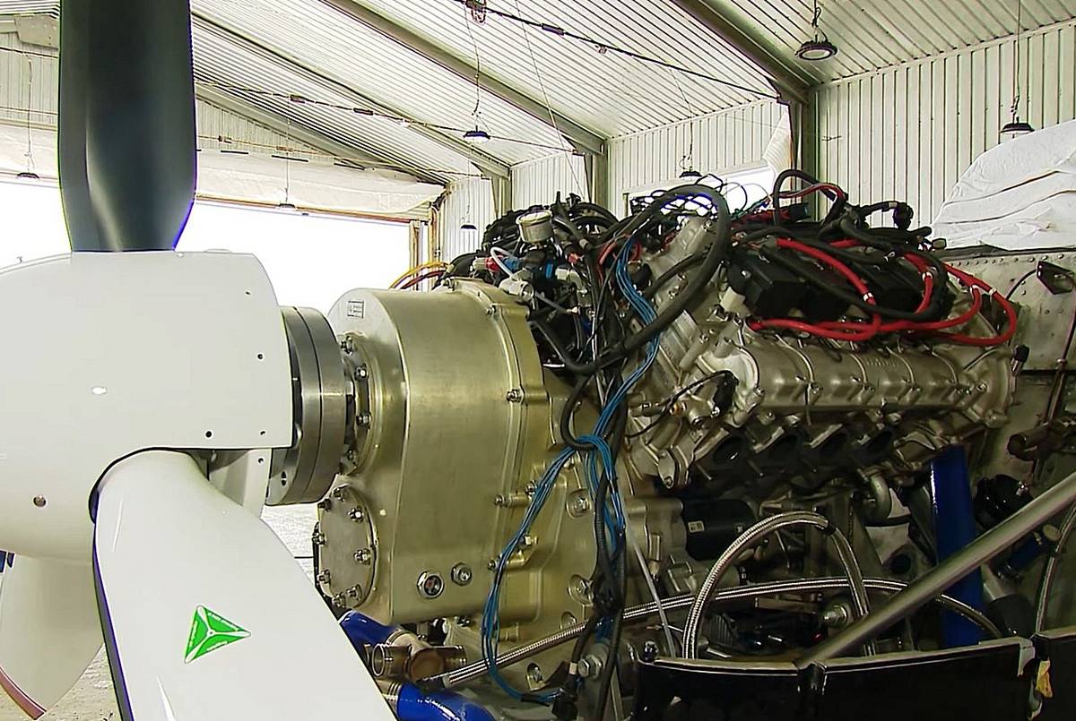 Самолет с двигателем от Aurus может подняться в воздух уже в конце года