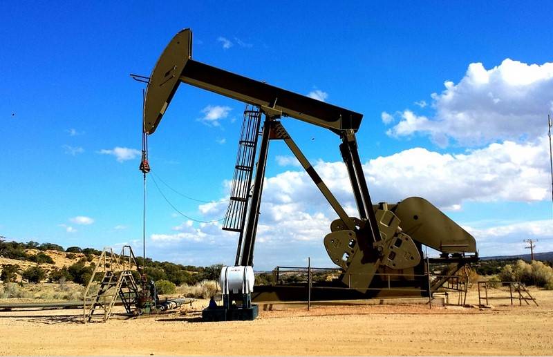 Ставки сделаны: Трейдеры «почуяли» 300 долларов за баррель нефти