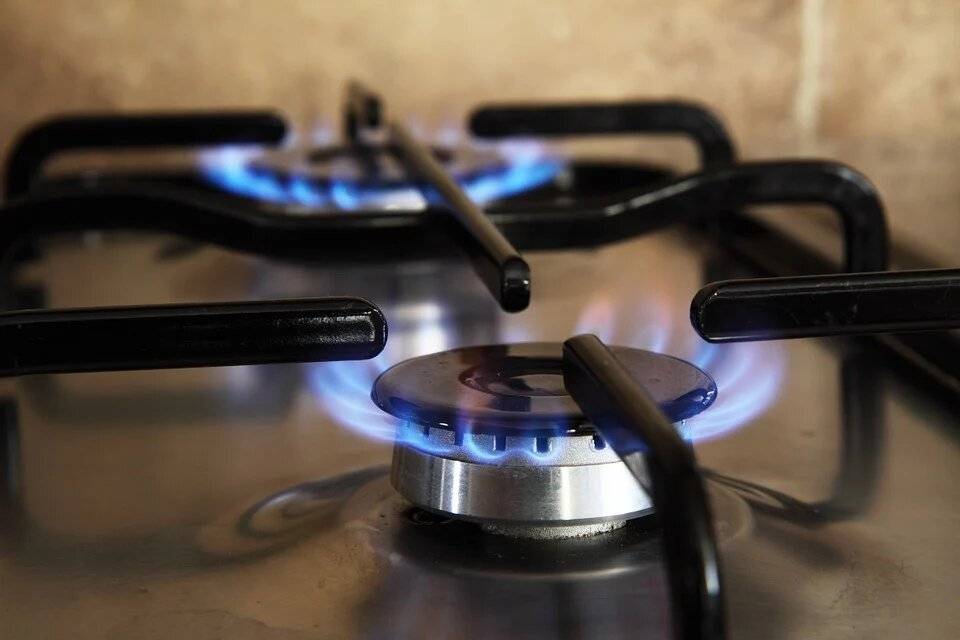 Экс-премьер Украины рассказал, когда у Киева иссякнут запасы газа