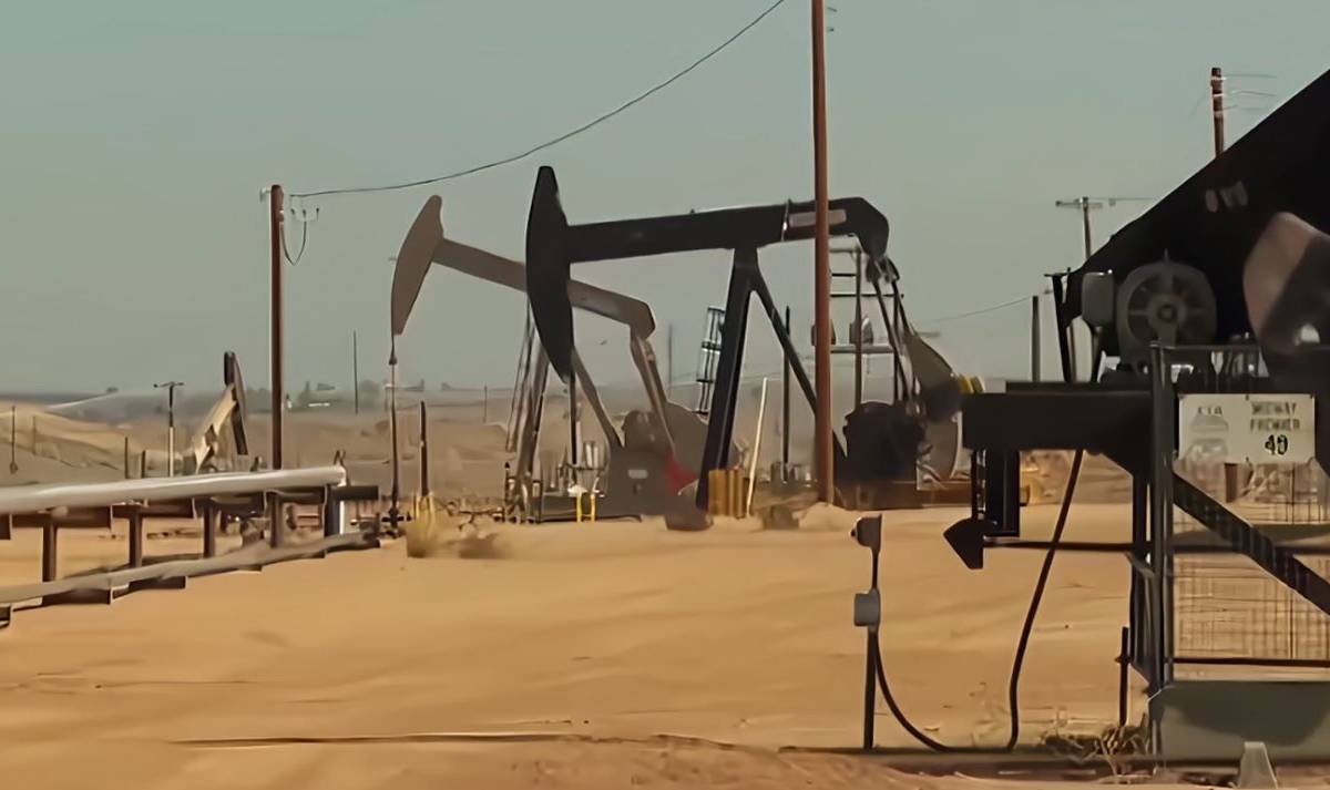 Цены на нефть достигли более чем трёхлетнего максимума