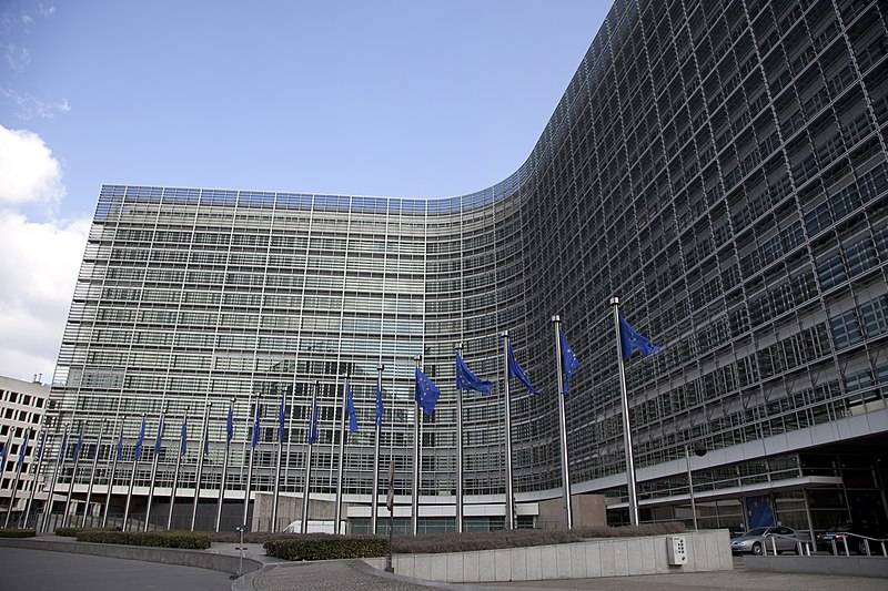 Всеобщая «декарбонизация» - ЕС торопится перейти к ограничительным и регулятивным мерам