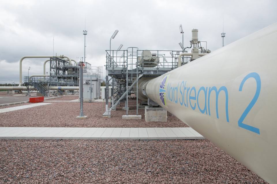 Противников «Северного потока-2» в ЕС все меньше, а сертификация газопровода вновь перенесена