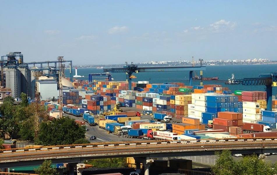 Киевский эксперт рассказал о последствиях возможной «блокады» Россией украинских портов