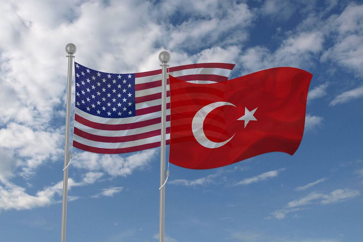 Американским компаниям, которые имеют бизнес в России, рекомендовали временно перебраться в Турцию