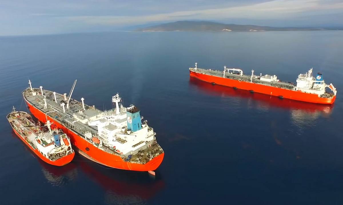 Санкциям вопреки: Россия увеличивает морской экспорт нефти