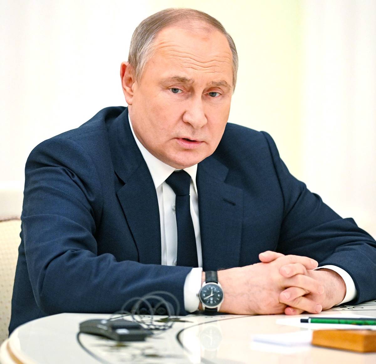 Российский президент издал указ об ответных экономических мерах на санкции недружественных государств