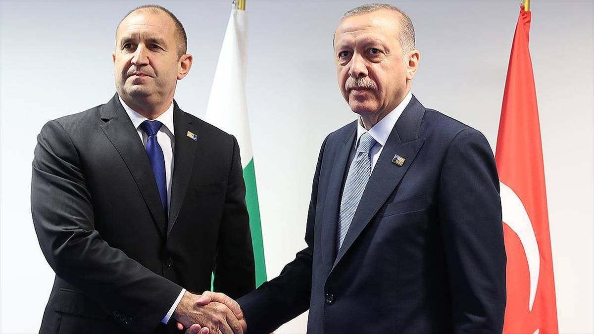Турки греют руки на российском газе, спасающем Болгарию