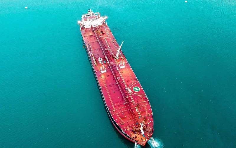 Санкции не сработали: Россия успешно экспортирует нефть по морю