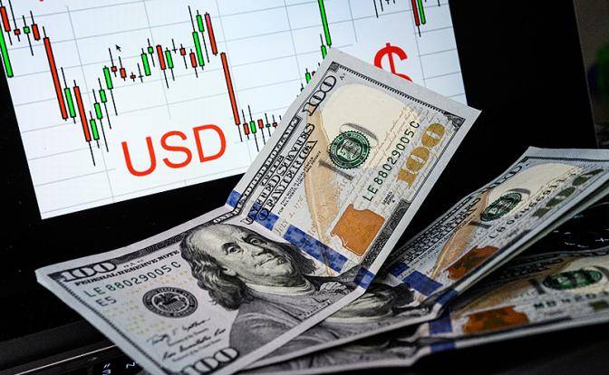 Россия могла бы «свалить доллар», но еще не готова