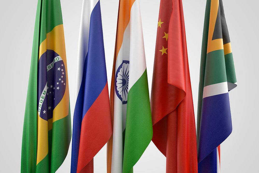 BRICS обогнал G7 по ВВП