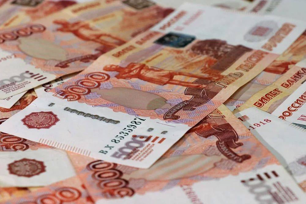 Несмотря на санкции, ФНБ России пополнился на 0,8 трлн рублей