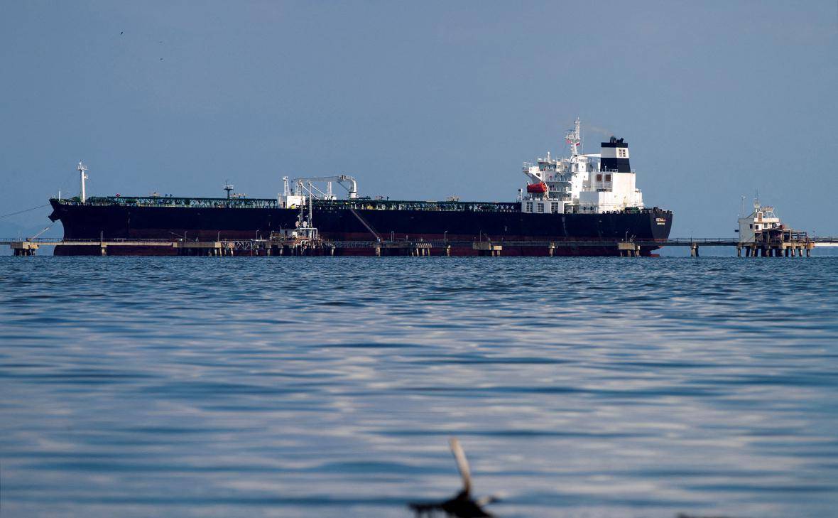 Объем экспортируемой по морю нефти достиг максимума с 2020 года