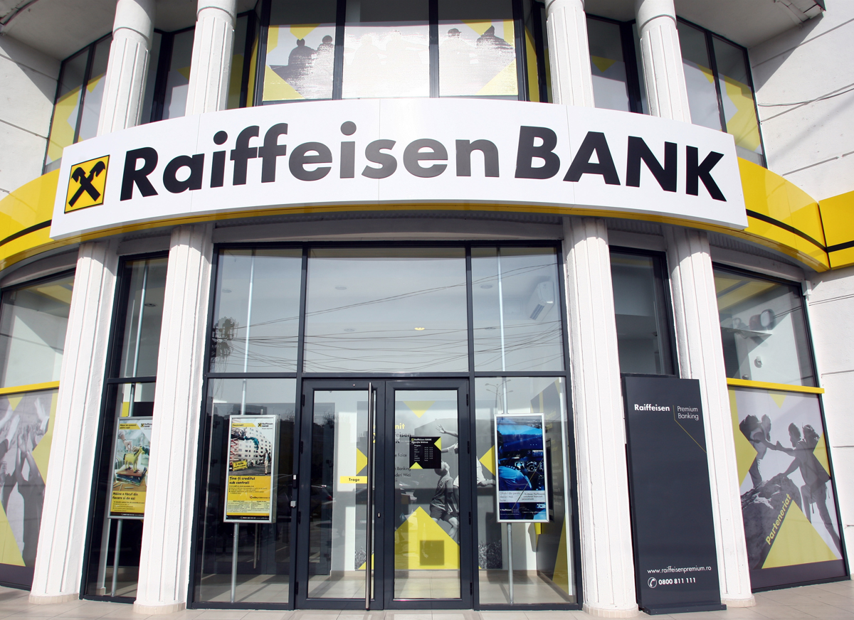 Raiffeisenbank ввел новые условия для корсчетов в банках СНГ