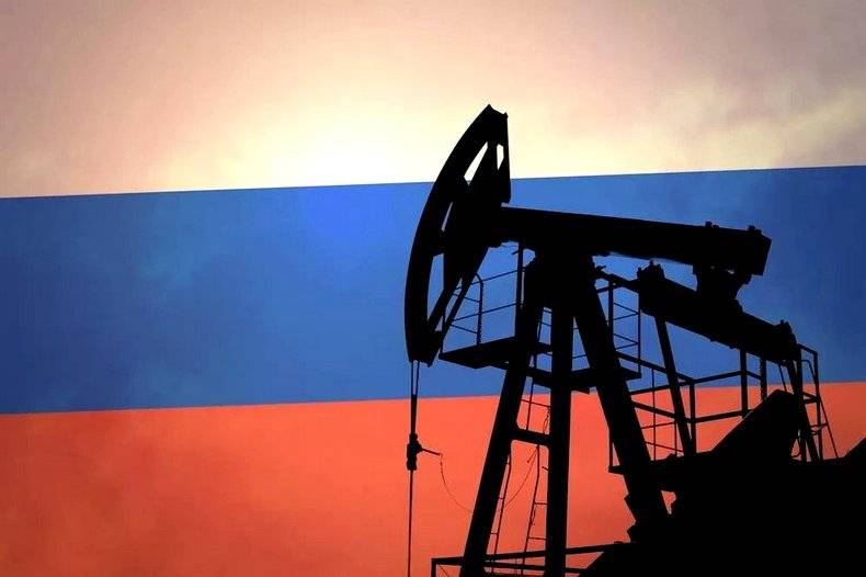 Зачем Россия сознательно сокращает свои нефтяные доходы