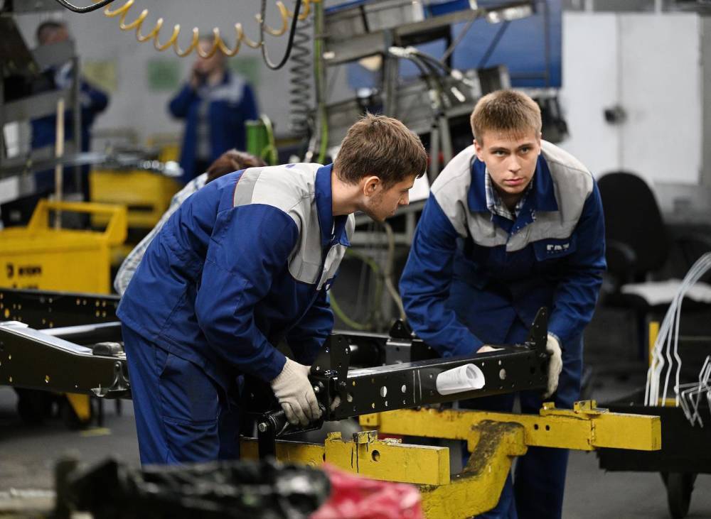 В России образовался критический недостаток рабочей силы из-за СВО