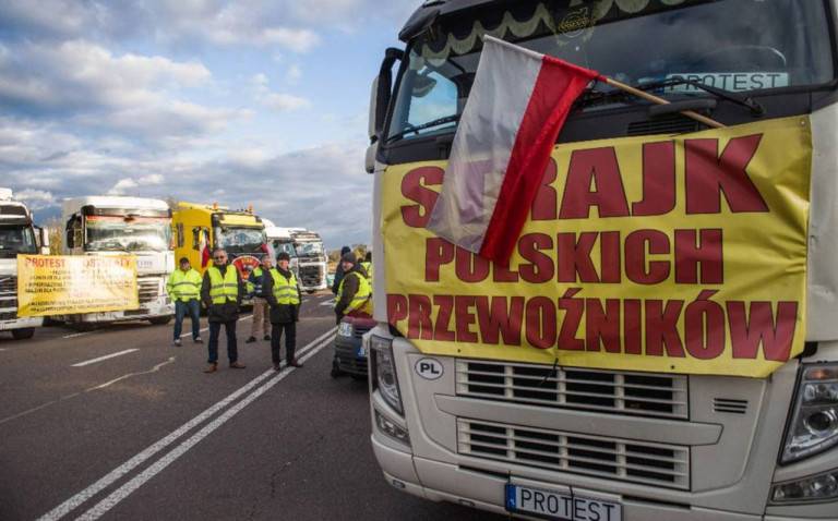 Градус противостояния дальнобойщиков Польши и Украины растёт