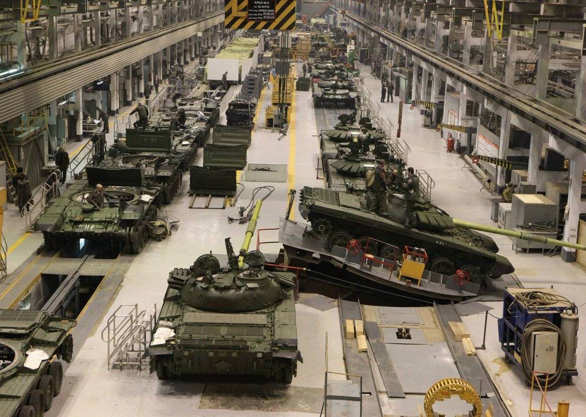 Россия не перешла к модели военной экономики