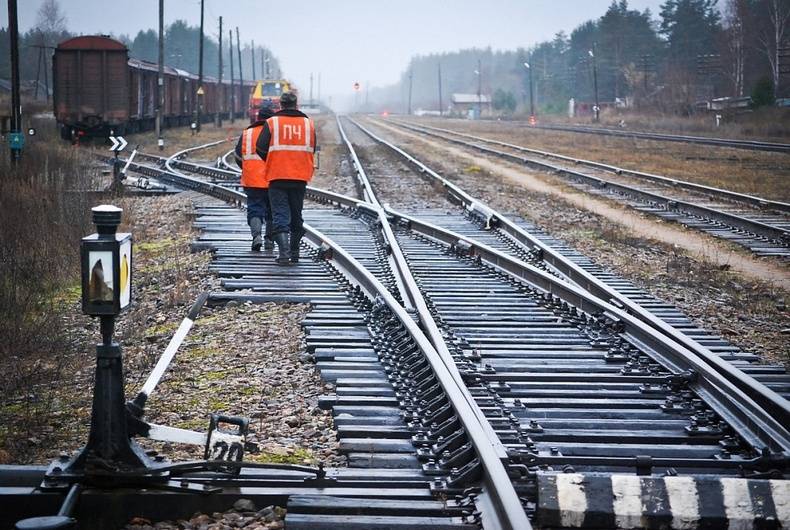Украина готова перестроить железную дорогу ради польского контроля