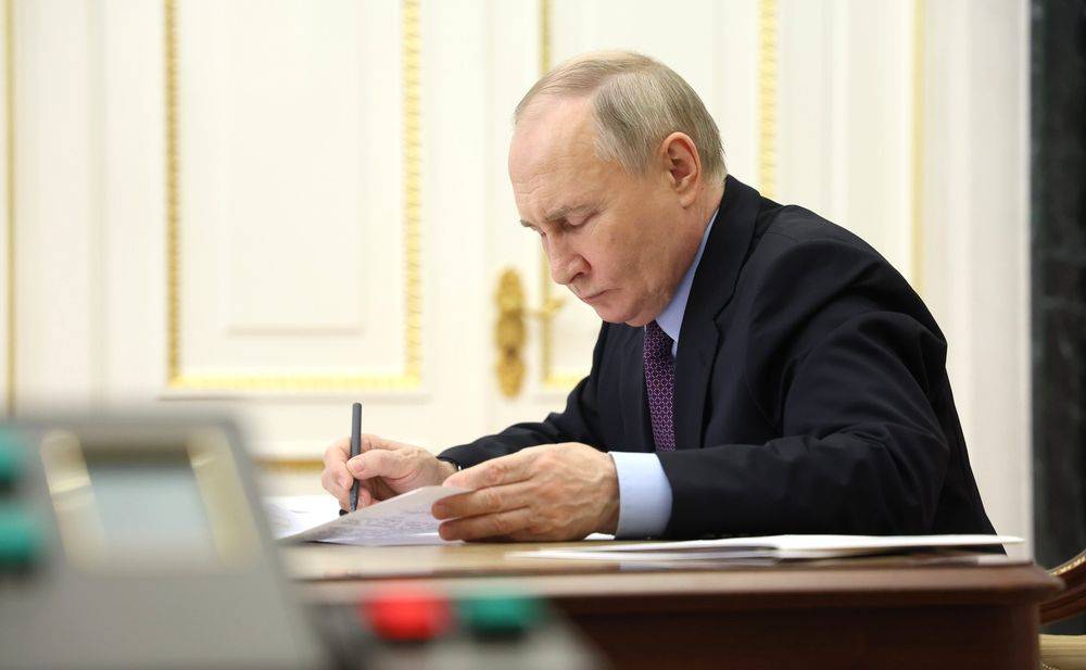 Путин подписал указ о компенсации ущерба РФ из-за действий США