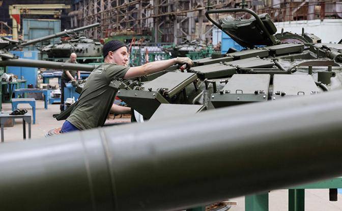 Запад грозится «засыпать песок в шестеренки российской военной машины»