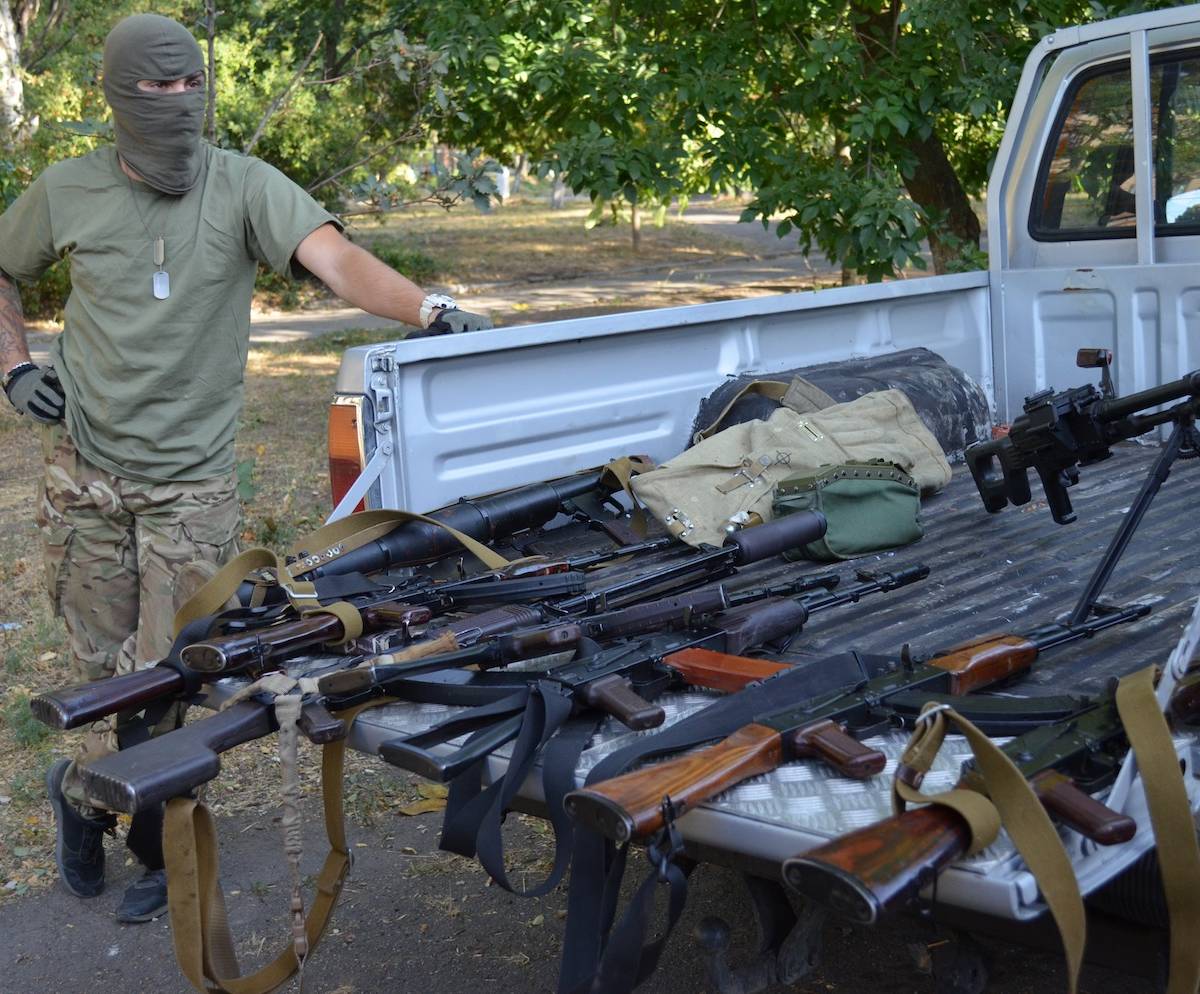 Украинский чёрный рынок по продаже западного оружия стабильно растёт