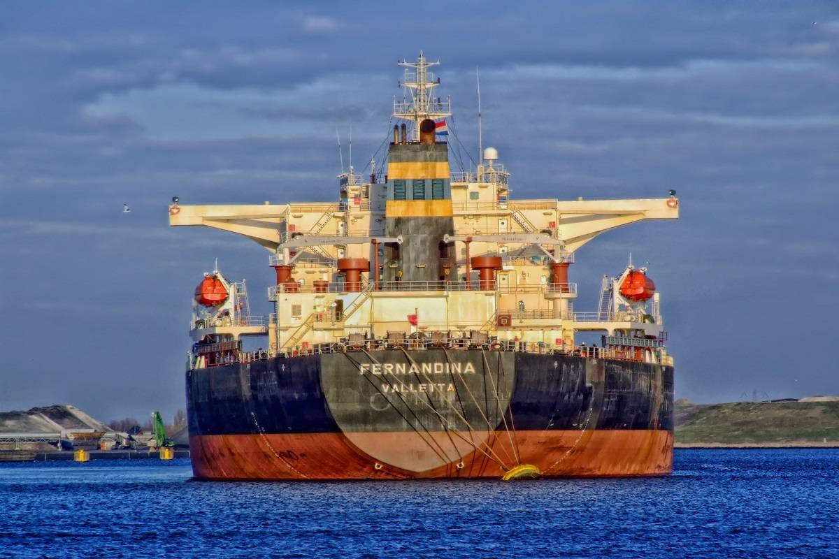 Флот танкеров в России: сопротивляется ли он давлению со стороны стран Запада?
