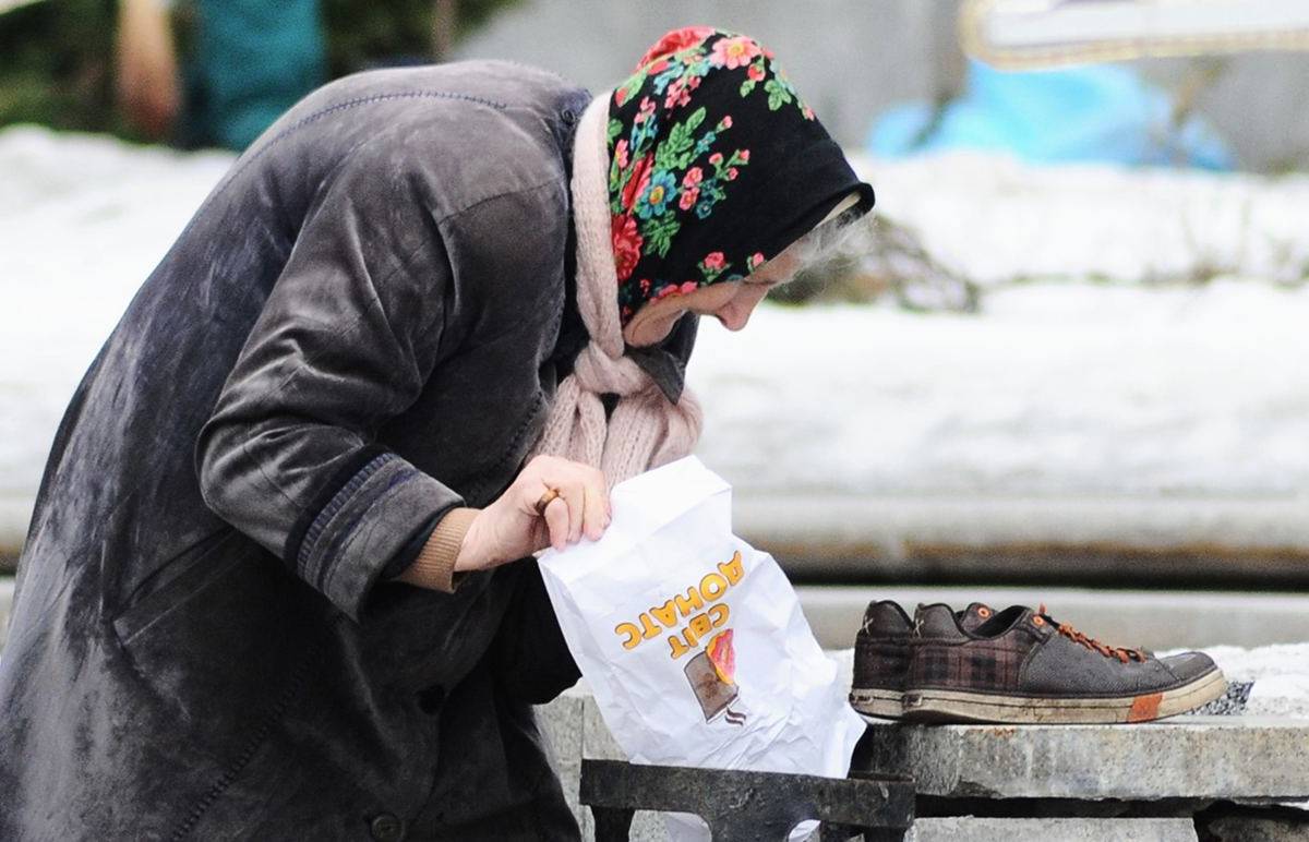 Почему на Украине стремительно исчезают пенсионеры?