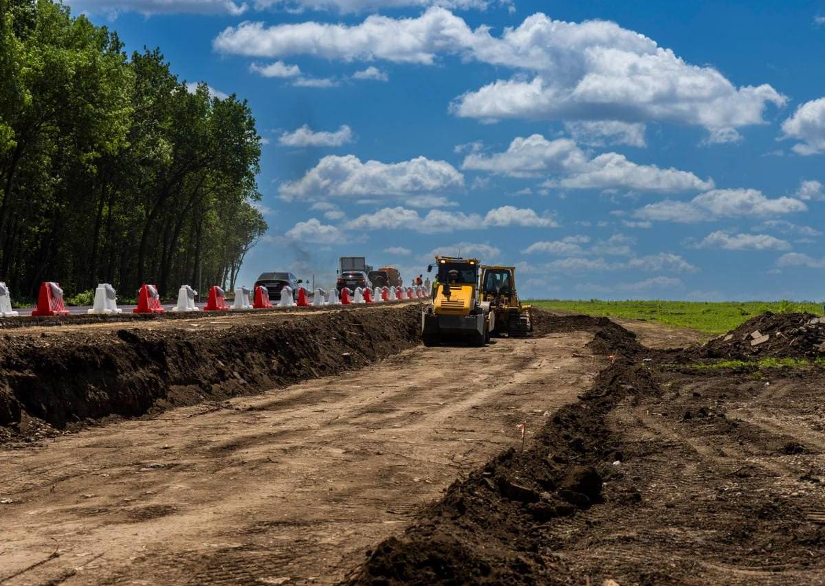 В Новой России восстановлено более 3000 километров дорог