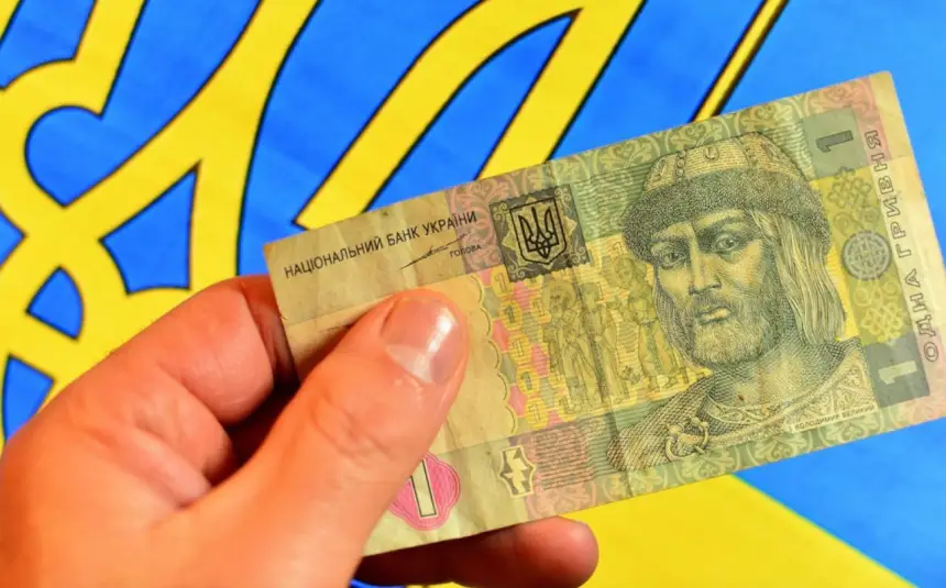 У Украины нет денег на содержание армии, заберут у медиков и не только У Украины нет денег на содержание армии, заберут у медиков и не только