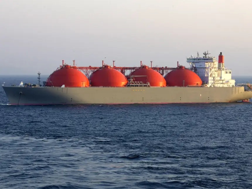 СПГ-кризис в России: танкеры остались в море, не найдя покупателей СПГ-кризис в России: танкеры остались в море, не найдя покупателей