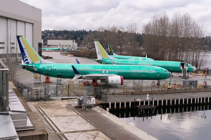 Boeing уходит в окончательное пике Boeing уходит в окончательное пике