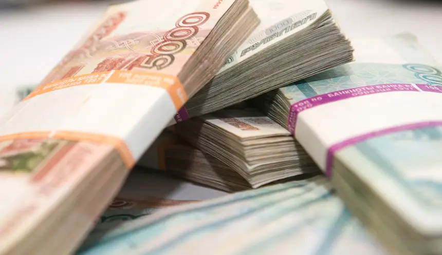 НДФЛ на максимум: в РФ хотят поднять налоги для обеспеченных граждан НДФЛ на максимум: в РФ хотят поднять налоги для обеспеченных граждан
