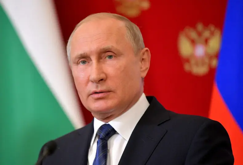 Путин назвал придурками политиков западных стран Путин назвал придурками политиков западных стран