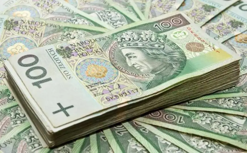 Myśl Polska: Поляки в шоке – они платят проценты по украинским кредитам Myśl Polska: Поляки в шоке – они платят проценты по украинским кредитам