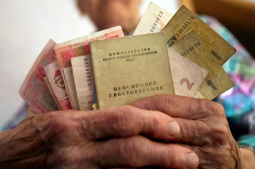 Зачем и почему начались разговоры об отмене пенсий? Зачем и почему начались разговоры об отмене пенсий?
