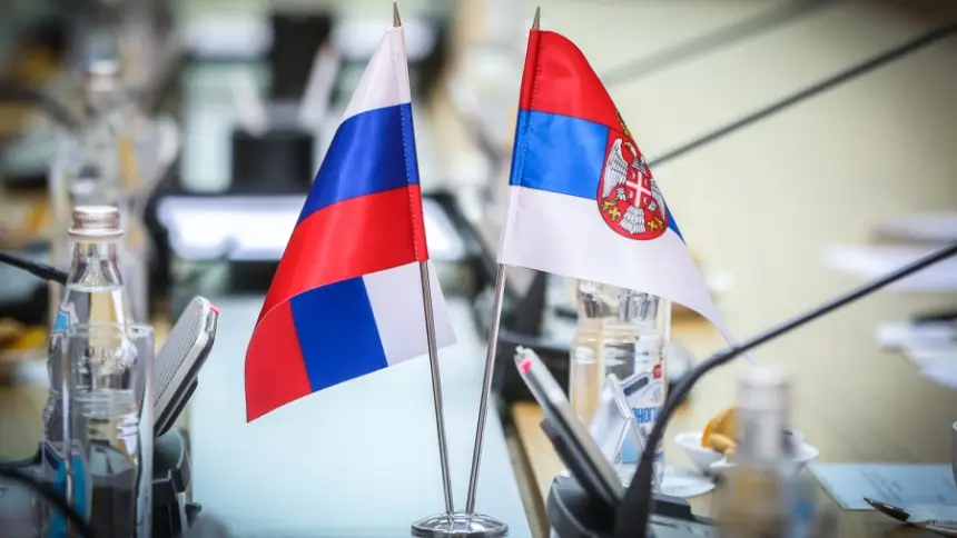 Сербы противятся ЕС и хотят активно торговать с РФ Сербы противятся ЕС и хотят активно торговать с РФ