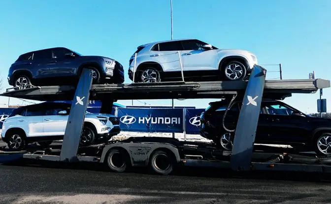 Скорее согнется земная ось, чем россияне разлюбят «Kia» и «Hyundai» Скорее согнется земная ось, чем россияне разлюбят «Kia» и «Hyundai»
