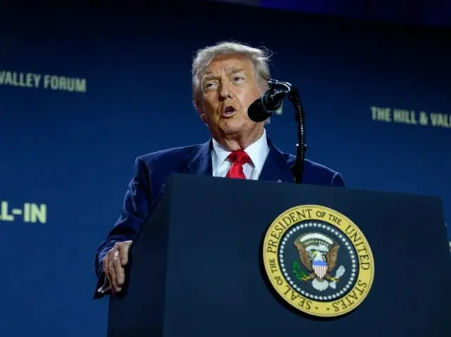 «Кувалда» Трампа: Запад запаниковал из-за возможной сделки США и РФ «Кувалда» Трампа: Запад запаниковал из-за возможной сделки США и РФ