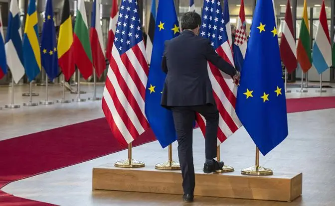 Трамп еще не понял, как Урсула обвела его вокруг пальца с покупкой нефти Трамп еще не понял, как Урсула обвела его вокруг пальца с покупкой нефти