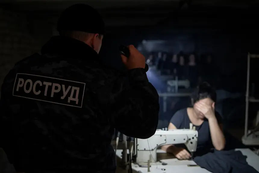 Всем выйти из сумрака: Россия объявила масштабную охоту на нелегальный труд Всем выйти из сумрака: Россия объявила масштабную охоту на нелегальный труд