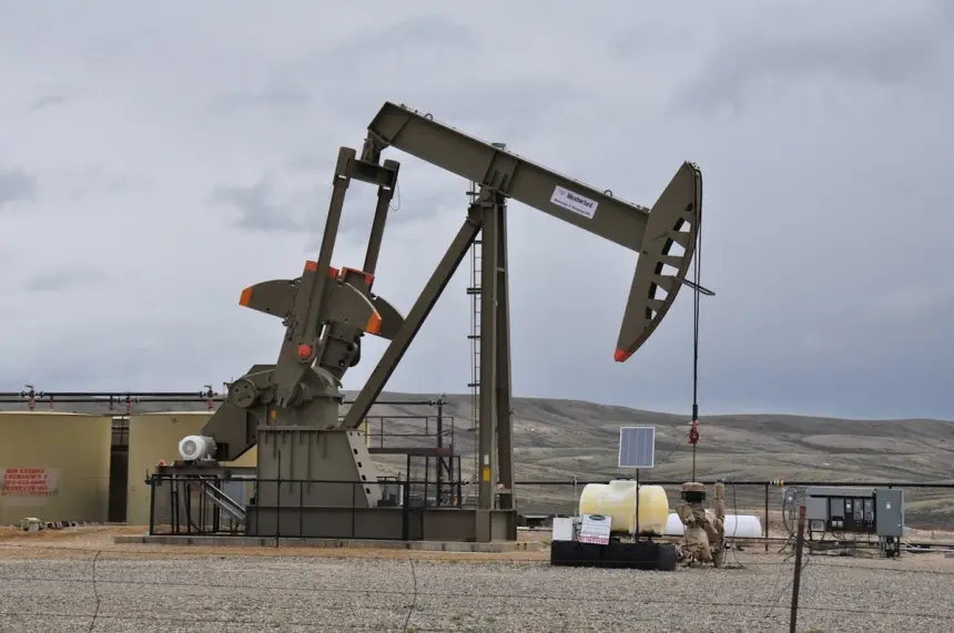 У России заканчивается нефть и дело не в украинских БПЛА – WSJ