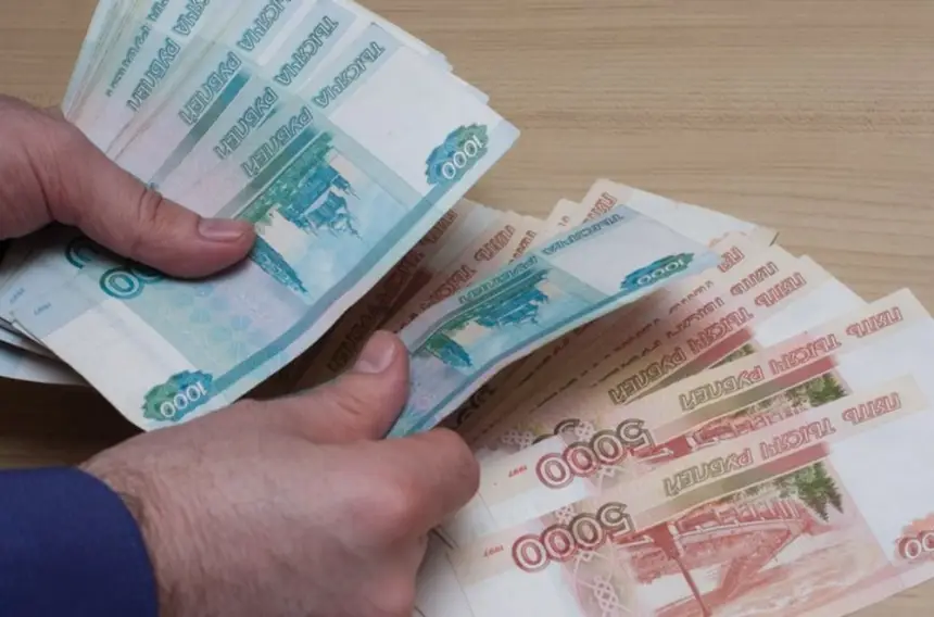 Дотянуть до получки: почему все больше россиян занимают деньги до зарплаты Дотянуть до получки: почему все больше россиян занимают деньги до зарплаты