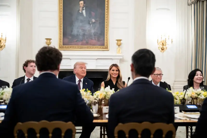 Индейка нависла над Трампом: пузырь ИИ скоро лопнет и уничтожит экономику США