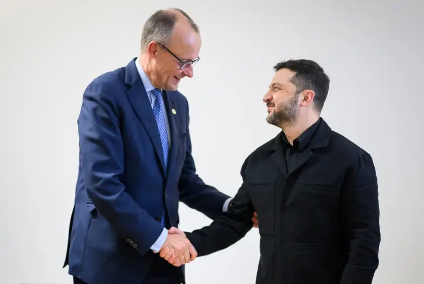 Паралич власти: немцы готовы вышвырнуть своего неуклюжего канцлера