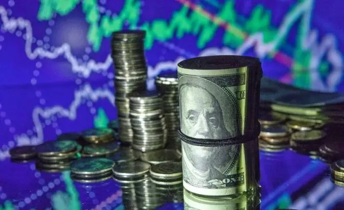 Россия живет «на одну зарплату» — и это неправильно