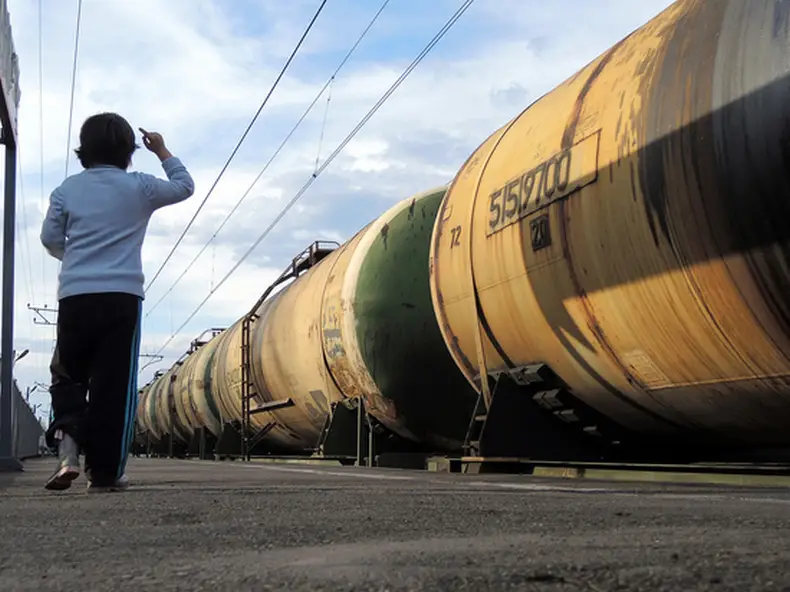 Орбан начал снимать антироссийские санкции