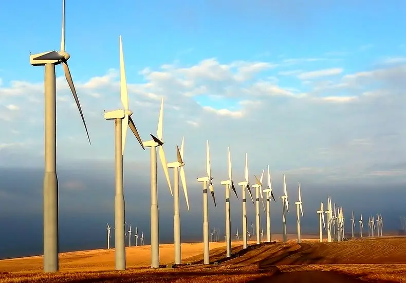 Новые ветряки в Германии почти не приносят выгоды. Растут только расходы