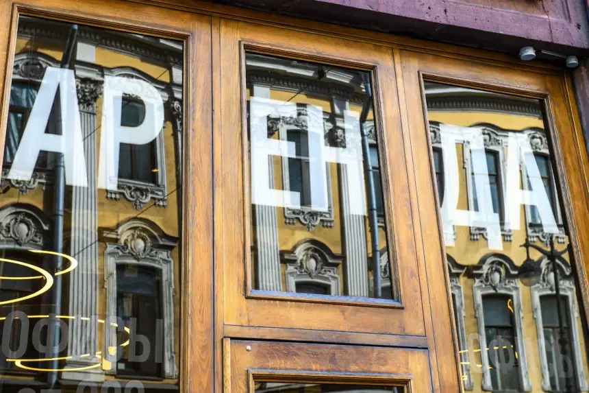 Невский умирает: в СМИ выяснили, почему бизнес побежал из центра Петербурга