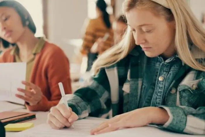 «Покрамсать» вузы: в РФ запланировали жёсткую оптимизацию высшей школы