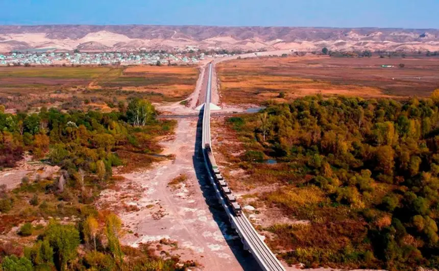 Надежды Еревана на «коридор Трампа» крепнут. Кому же он теперь союзник?